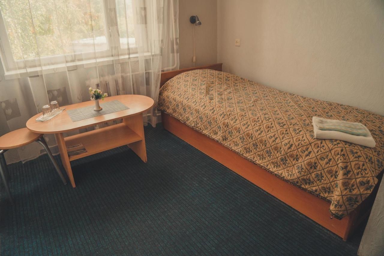 Отель Hotell Pääsuke Йыхви